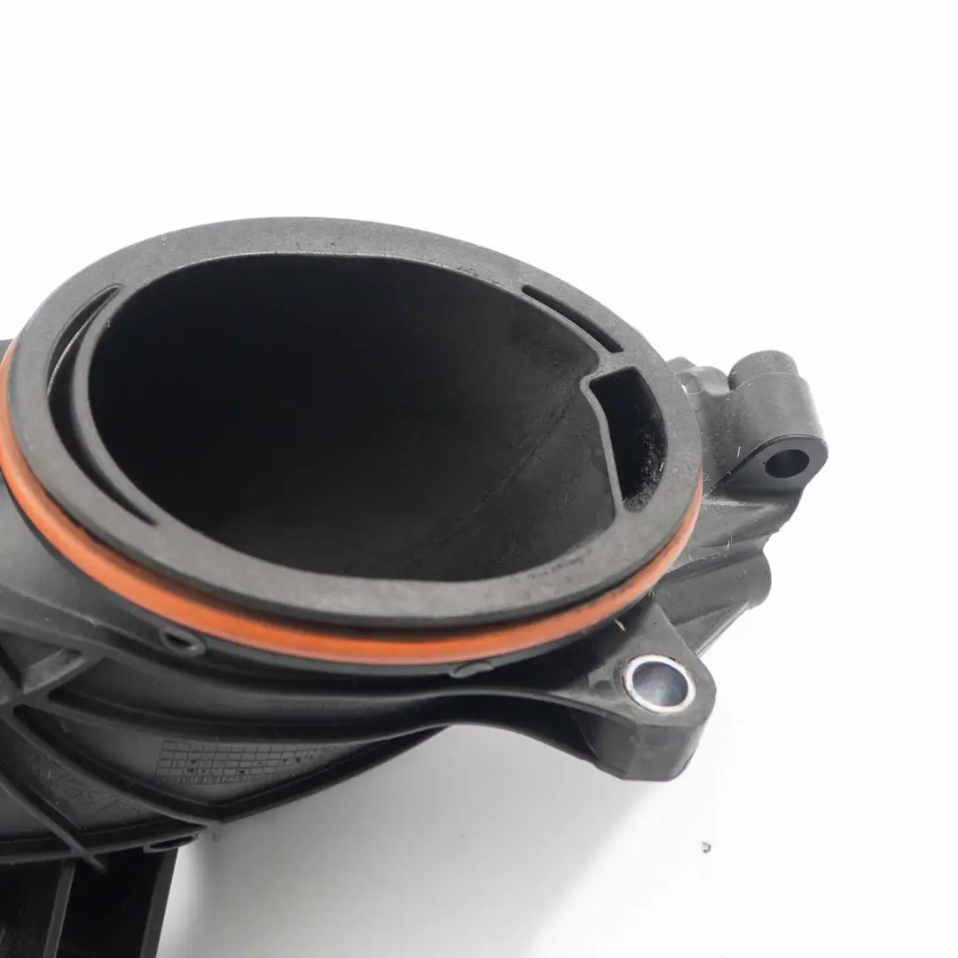 OM654 Diesel Air Duct Intake Charge Hose Pipe Tube A6540900337 to Mercedes W213 with Part number A6540902000 Mercedes W213 OM654 Diesel Air Duct Intake Charge Hose Pipe Tube A6540900337 - SKU A6540902000 - Part number A6540902000