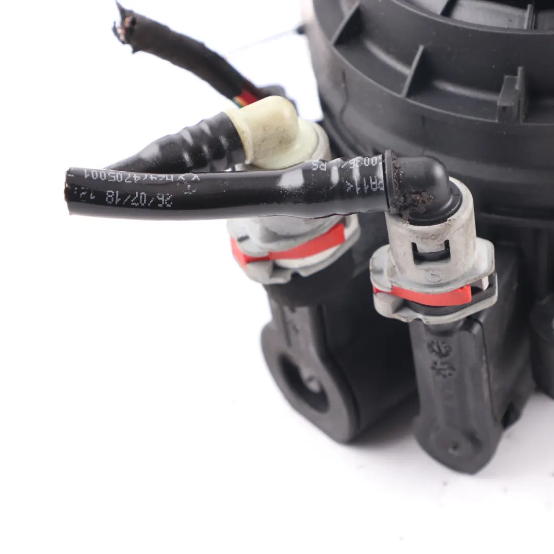 Filter Mercedes W177 W247 C118 Diesel Engine OM608 Fuel Filter to with Part number A6540902300 Filter Mercedes W177 W247 C118 Diesel Engine OM608 Fuel Filter - SKU A6540902300-1 - Part number A6540902300