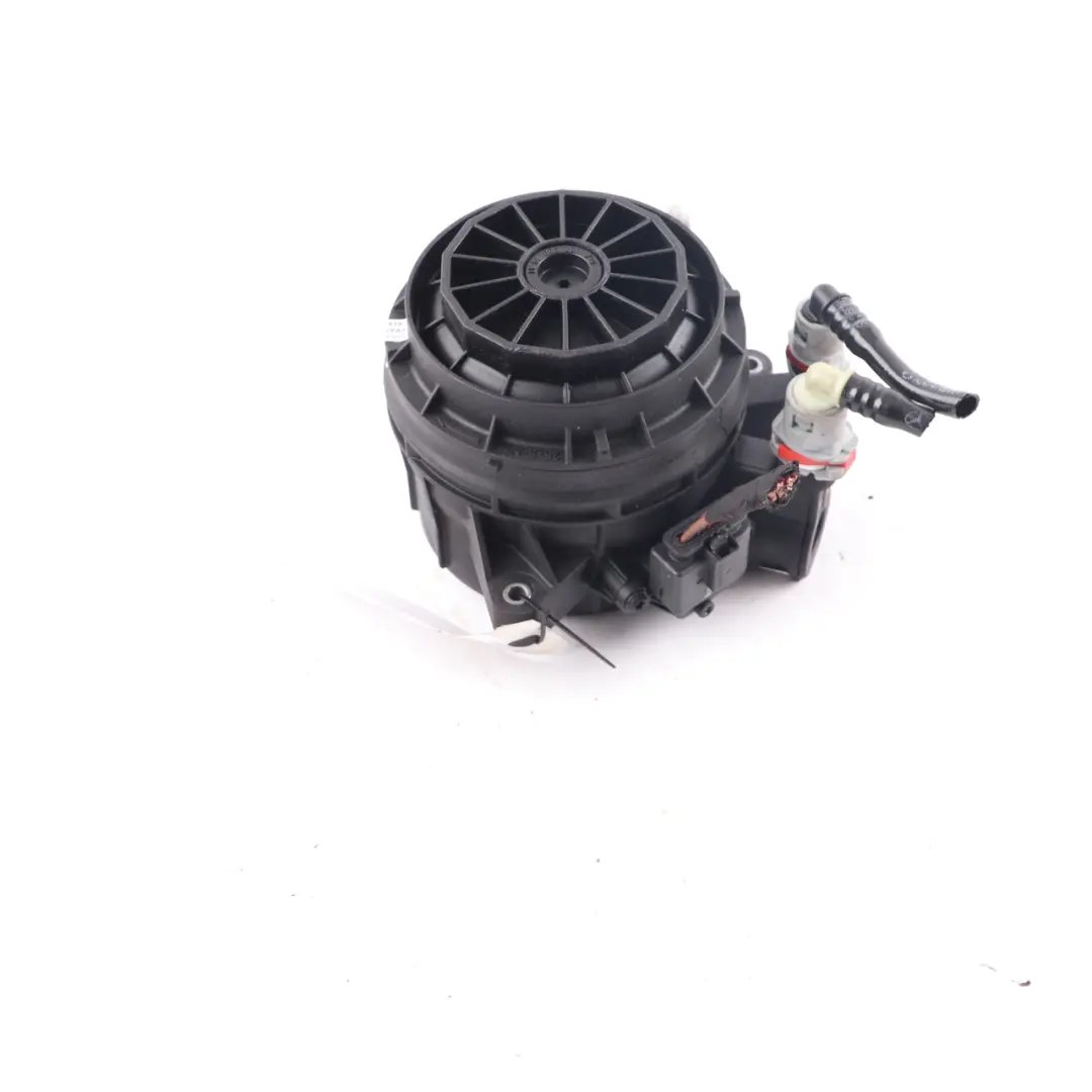 Filter Mercedes W177 W247 C118 Diesel Engine OM608 Fuel Filter to with Part number A6540902300 Filter Mercedes W177 W247 C118 Diesel Engine OM608 Fuel Filter - SKU A6540902300-1 - Part number A6540902300