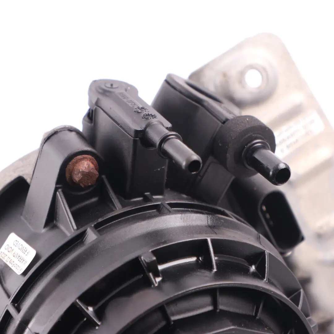 Filter Mercedes W177 W247 W118 Diesel Engine OM608 Fuel Filter to with Part number A6540902300 Filter Mercedes W177 W247 W118 Diesel Engine OM608 Fuel Filter - SKU A6540902300 - Part number A6540902300