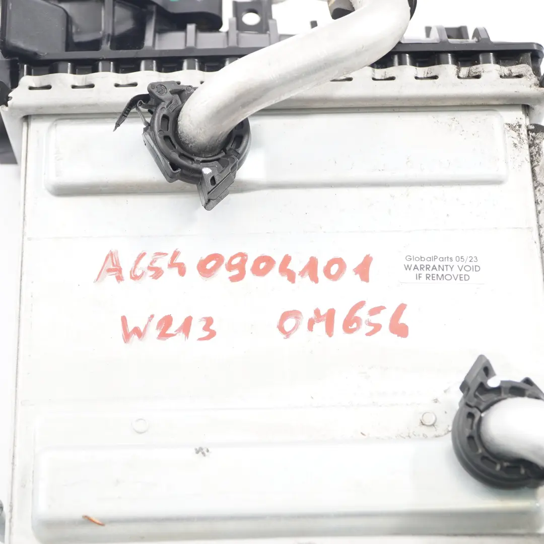 OM654 Diesel Intercooler Enfriador Carga Aire Radiador A6540900100 para Mercedes W213 con número de pieza A6540904101 Mercedes W213 OM654 Diesel Intercooler Enfriador Carga Aire Radiador A6540900100 - SKU A6540904101 - Número de pieza A6540904101