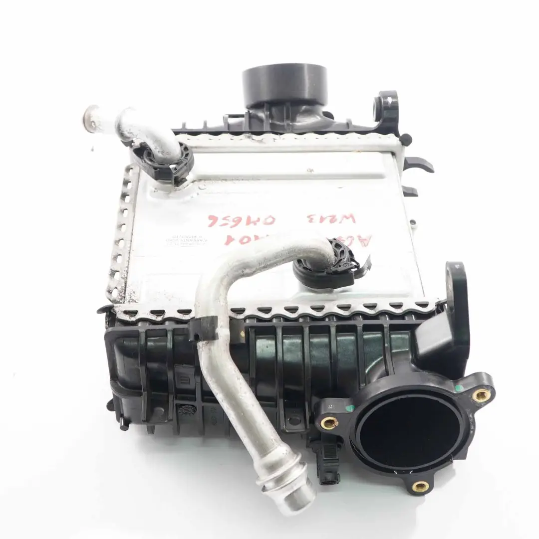 OM654 Diesel Intercooler Enfriador Carga Aire Radiador A6540900100 para Mercedes W213 con número de pieza A6540904101 Mercedes W213 OM654 Diesel Intercooler Enfriador Carga Aire Radiador A6540900100 - SKU A6540904101 - Número de pieza A6540904101