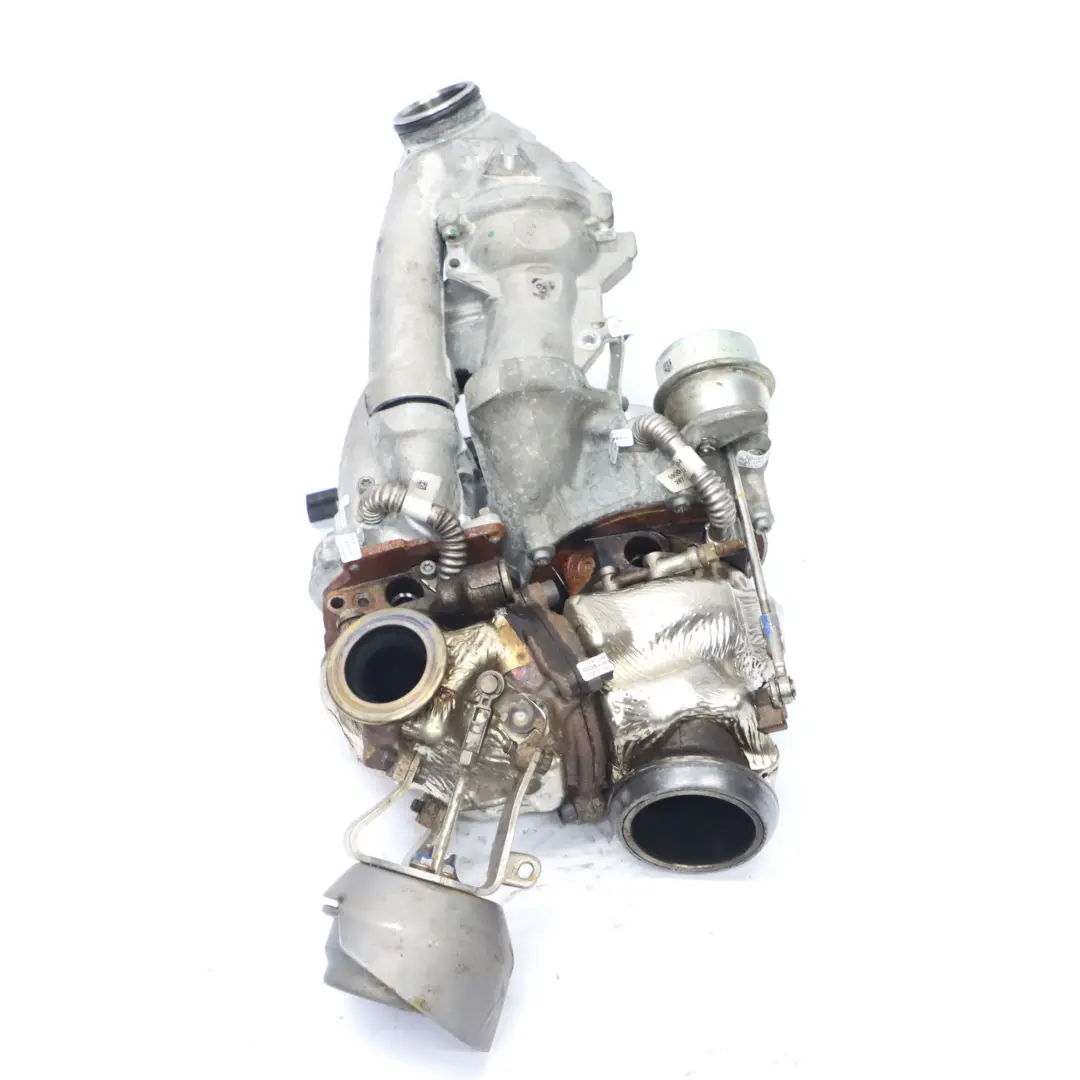 OM654.920 Turbocompresor de dos etapas A6540901401 para Mercedes W205 W213 W447 con número de pieza A6540906301 Mercedes W205 W213 W447 OM654.920 Turbocompresor de dos etapas A6540901401 - SKU A6540906301 - Número de pieza A6540906301