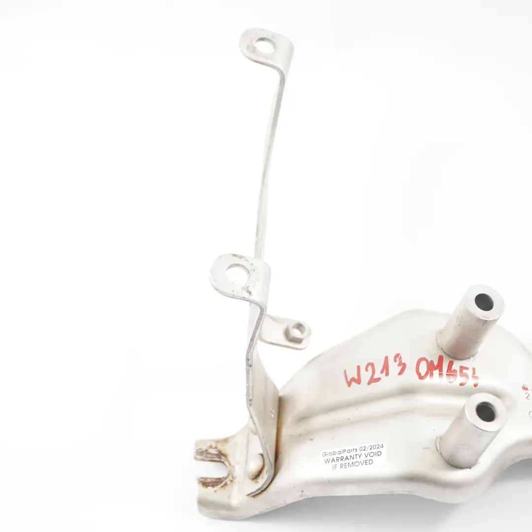 OM654 Turbolader Turbo Halter Halterung für Mercedes W213 mit Teilenummer A6540960045 Mercedes W213 OM654 Turbolader Turbo Halter Halterung - SKU A6540960045 - Teilenummer A6540960045