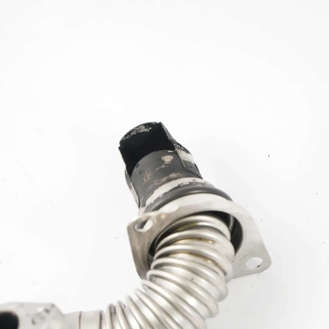 OM654 Diesel EGR Valve Line Pipe Hose to Mercedes W177 with Part number A6541400602 Mercedes W177 OM654 Diesel EGR Valve Line Pipe Hose - SKU A6541400602 - Part number A6541400602