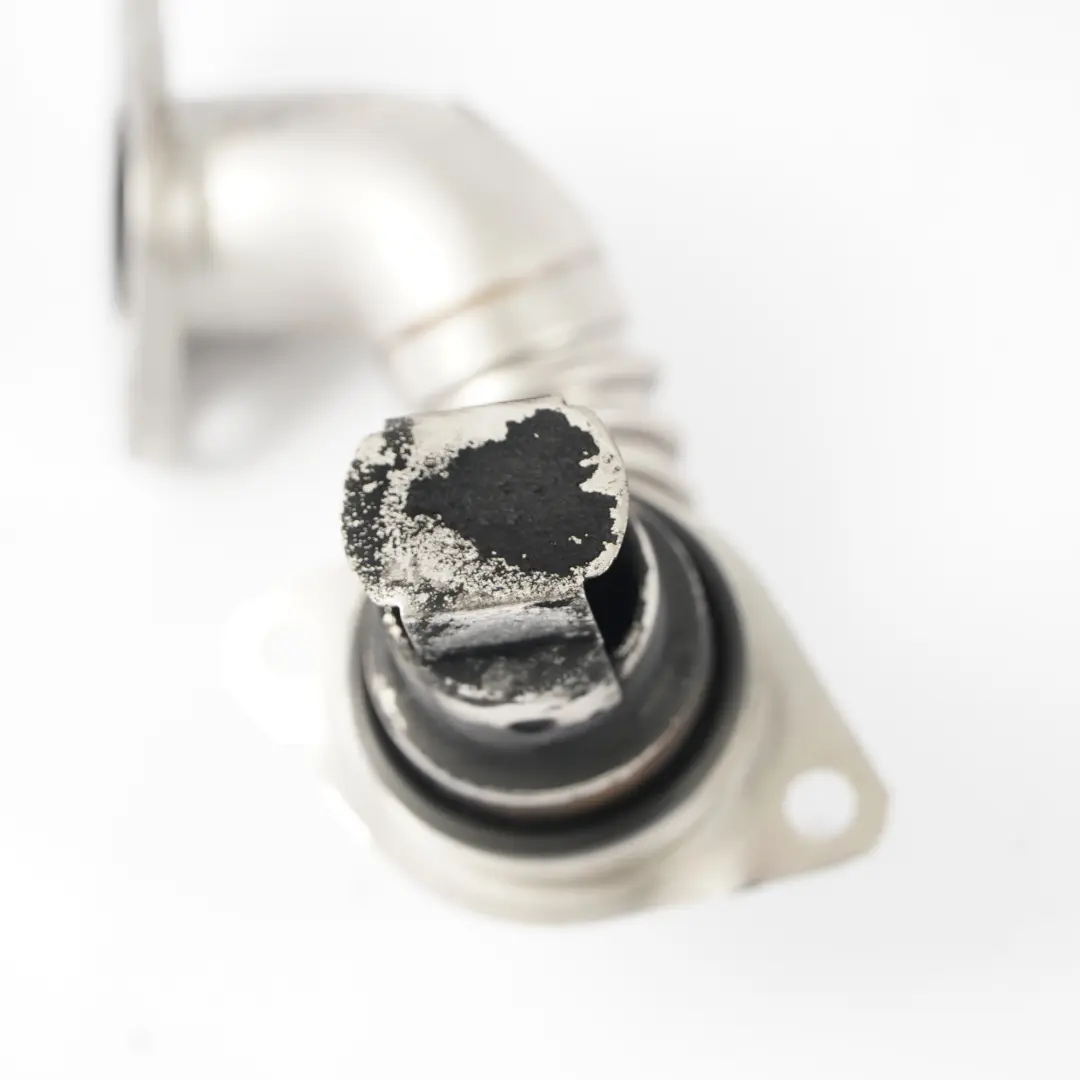 OM654 Diesel valvola EGR linea tubo flessibile per Mercedes W177 con numero di parte A6541400602 Mercedes W177 OM654 Diesel valvola EGR linea tubo flessibile - SKU A6541400602 - Numero di parte A6541400602