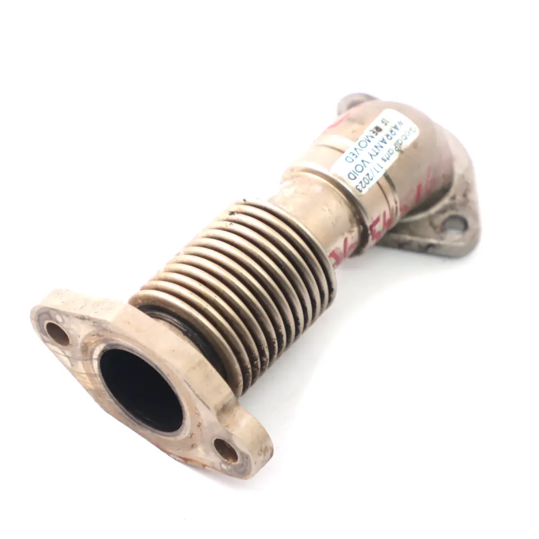 Valve Pipe Mercedes W213 W447 OM654 Line Hose Diesel Engine to EGR with Part number A6541401660 EGR Valve Pipe Mercedes W213 W447 OM654 Line Hose Diesel Engine - SKU A6541401660 - Part number A6541401660
