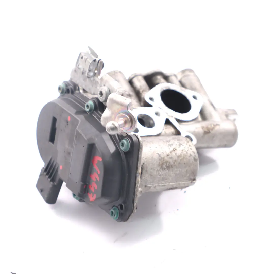 OM654.920 EGR Refroidisseur échappement moteur pour Mercedes W205 W447 à propos du numéro de pièce A6541404301 Mercedes W205 W447 OM654.920 EGR Refroidisseur échappement moteur - SKU A6541404301 - Numéro de pièce A6541404301