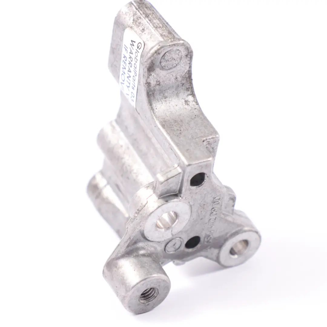 Mercedes-Benz W177 Support de refroidissement d'échappement pour à propos du numéro de pièce A6541420900 Mercedes-Benz W177 Support de refroidissement d'échappement - SKU A6541420900 - Numéro de pièce A6541420900