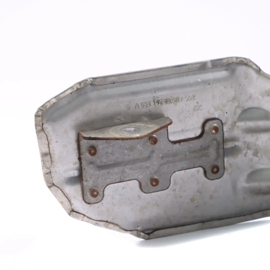 Hitzeschild Mercedes W213 Diesel OM654 Auspuff Hitzeschutzplatte für mit Teilenummer A6541422600 Hitzeschild Mercedes W213 Diesel OM654 Auspuff Hitzeschutzplatte - SKU A6541422600 - Teilenummer A6541422600