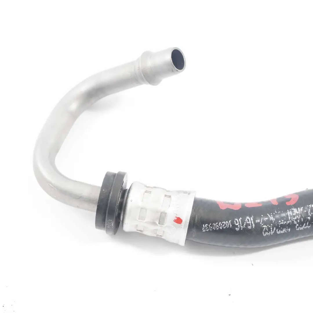 Tuyau d'huile Mercedes W205 W213 Diesel Ligne Refroidisseur liquide  - SKU A6541800200 - Numéro de pièce A6541800200