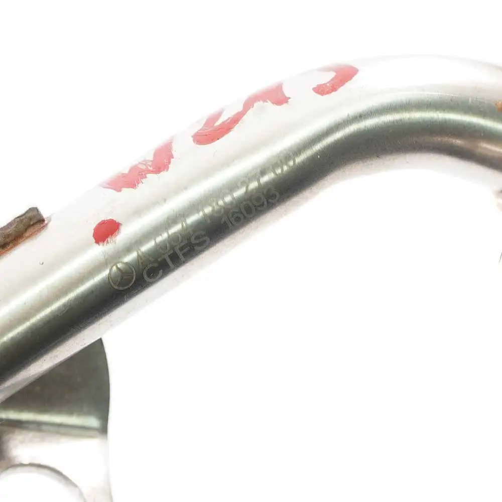 OM654 Tuyau retour d'huile Turbocompresseur Ligne pour Mercedes W213 à propos du numéro de pièce A6541802700 Mercedes W213 OM654 Tuyau retour d'huile Turbocompresseur Ligne - SKU A6541802700 - Numéro de pièce A6541802700