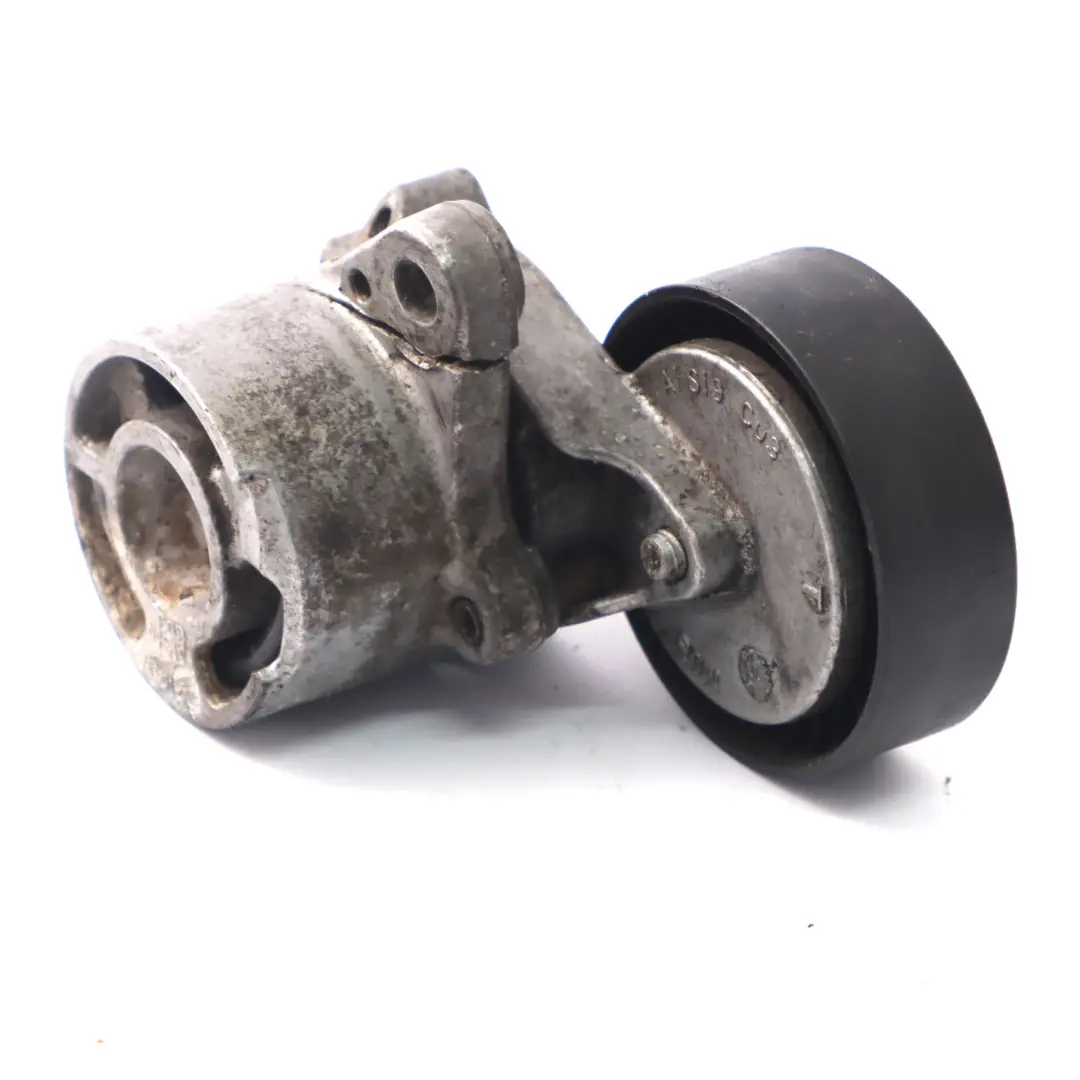 OM654 Polea tensora de correa diesel para Mercedes W213 W447 con número de pieza A6542000070 Mercedes W213 W447 OM654 Polea tensora de correa diesel - SKU A6542000070 - Número de pieza A6542000070