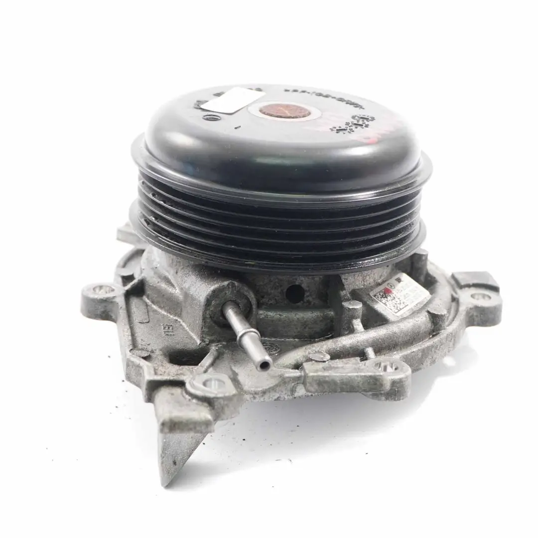 OM654 Diesel motor Wasser pumpe Kühlmittel Einheit für Mercedes W213 mit Teilenummer A6542010010 Mercedes W213 OM654 Diesel motor Wasser pumpe Kühlmittel Einheit - SKU A6542010010 - Teilenummer A6542010010
