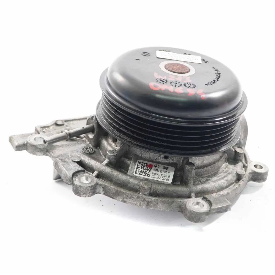 OM654 Diesel motor Wasser pumpe Kühlmittel Einheit für Mercedes W213 mit Teilenummer A6542010010 Mercedes W213 OM654 Diesel motor Wasser pumpe Kühlmittel Einheit - SKU A6542010010 - Teilenummer A6542010010