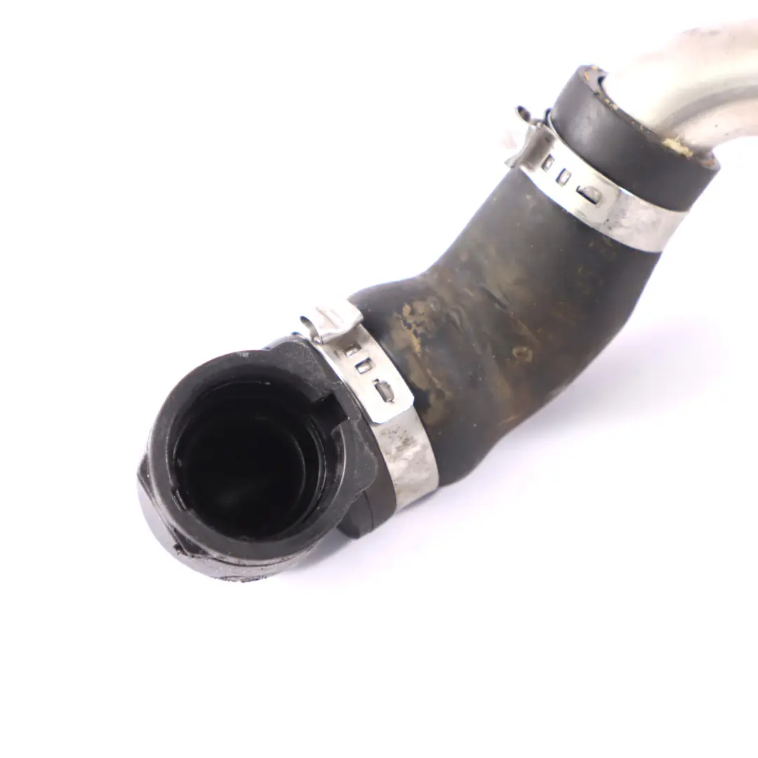 Tuyau refroidissement Mercedes W213 OM654 d'alimentation refroidisseur d'huile pour à propos du numéro de pièce A6542034000 Tuyau refroidissement Mercedes W213 OM654 d'alimentation refroidisseur d'huile - SKU A6542034000 - Numéro de pièce A6542034000