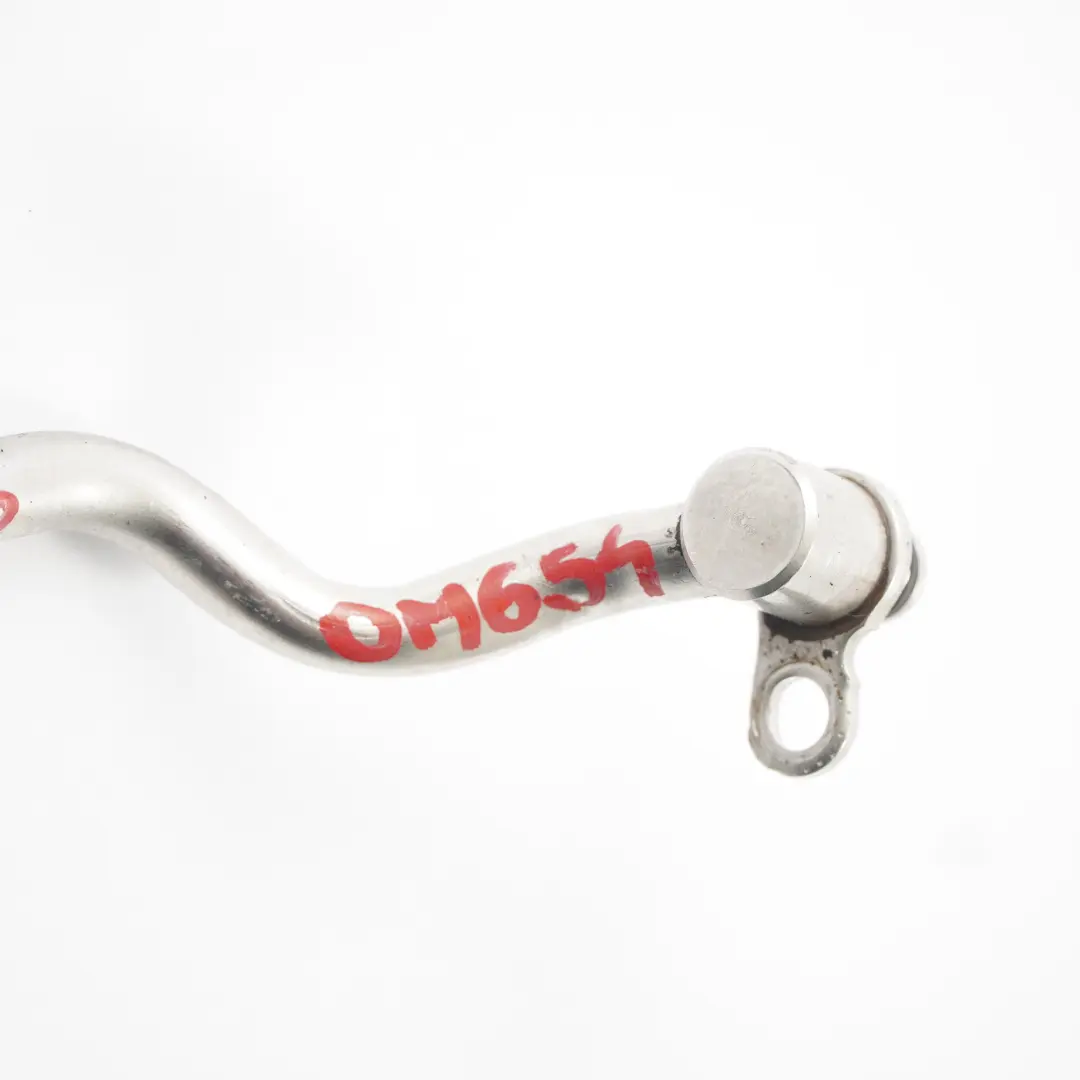 OM654 Wąż Płynu Chłodzącego Turbosprężarki do Mercedes W213 o numerze A6542035701 Mercedes W213 OM654 Wąż Płynu Chłodzącego Turbosprężarki - SKU A6542035701 - Numer Części A6542035701