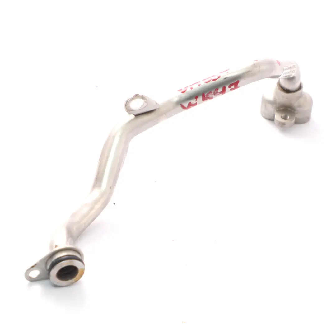 OM654 Tuyau eau pour refroidissement moteur A6542038400 pour Mercedes W213 W447 à propos du numéro de pièce A6542037401 Mercedes W213 W447 OM654 Tuyau eau pour refroidissement moteur A6542038400 - SKU A6542037401 - Numéro de pièce A6542037401