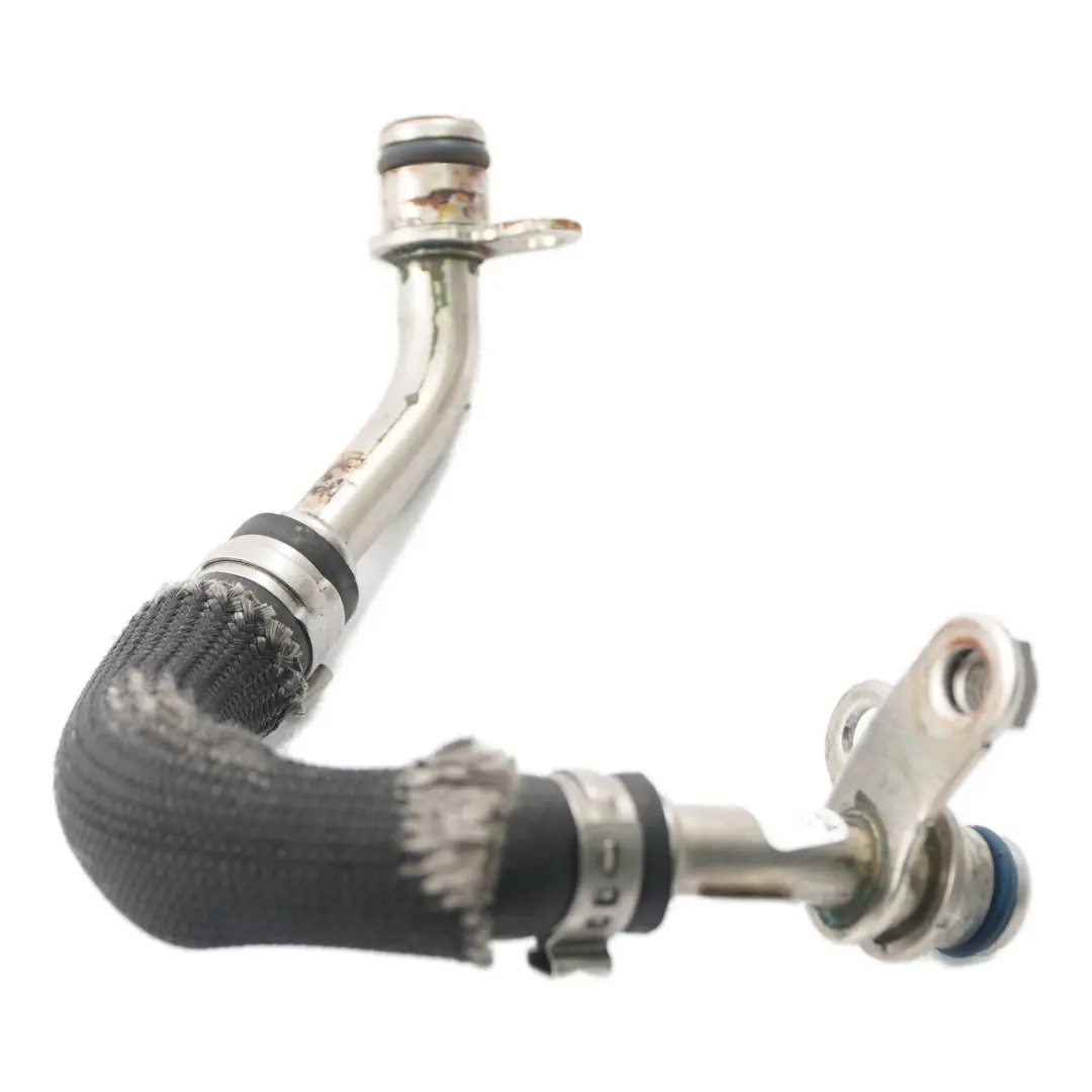OM654 Wąż Płynu Chłodzącego Turbosprężarki do Mercedes W213 o numerze A6542039701 Mercedes W213 OM654 Wąż Płynu Chłodzącego Turbosprężarki - SKU A6542039701 - Numer Części A6542039701