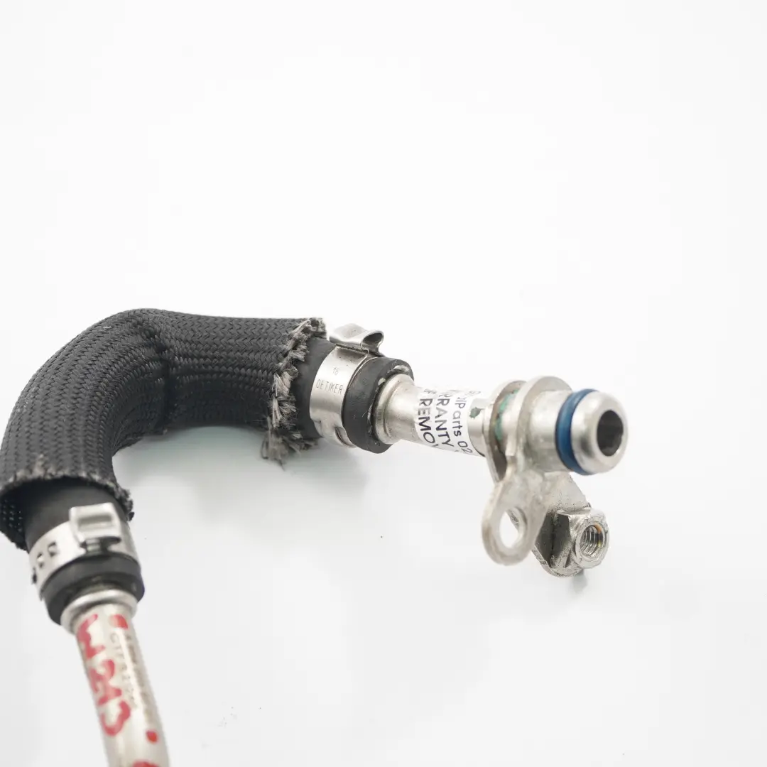 Mercedes W213 OM654 manguera de refrigerante turbocompresor Línea - SKU A6542039701 - Número de pieza A6542039701