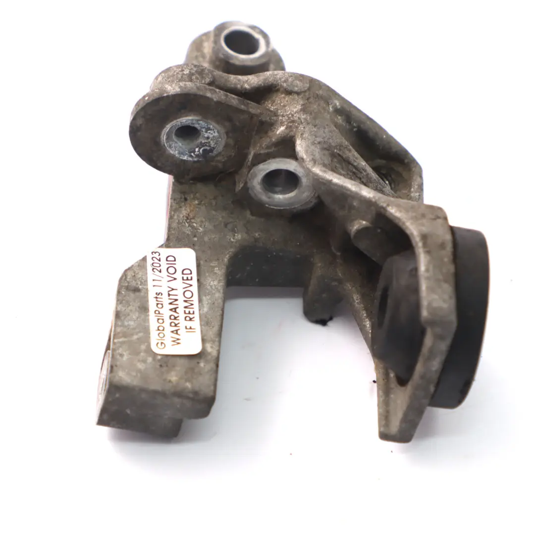 Mercedes W447 OM654 Support de couvercle de compartiment moteur avant gauche - SKU A6542200400 - Numéro de pièce A6542200400