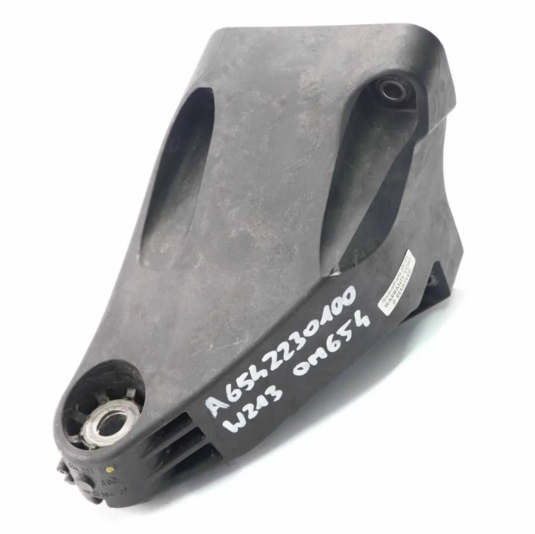 Mercedes W213 OM654 Diesel motor halterung rechts Halterung - SKU A6542230100 - Teilenummer A6542230100