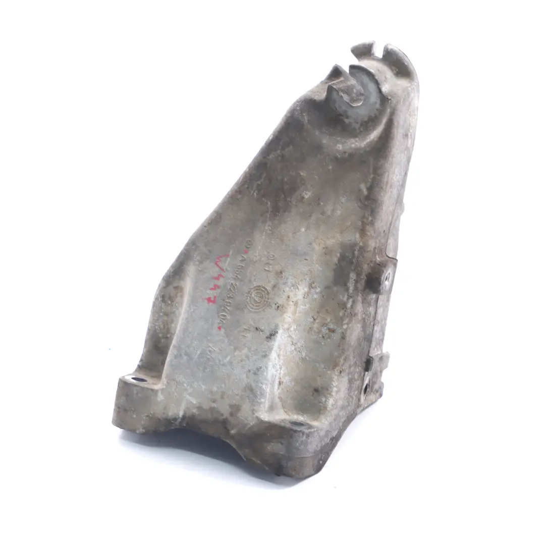 OM654.920 Dieselmotor Halterung Halter Mountieren für Mercedes W447 mit Teilenummer A6542230404 Mercedes W447 OM654.920 Dieselmotor Halterung Halter Mountieren - SKU A6542230404 - Teilenummer A6542230404