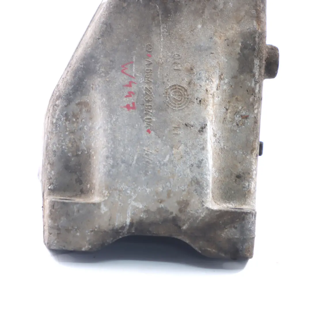 Mercedes W447 OM654.920 Motore Diesel Supporto Staffa Supporto - SKU A6542230404 - Numero di parte A6542230404