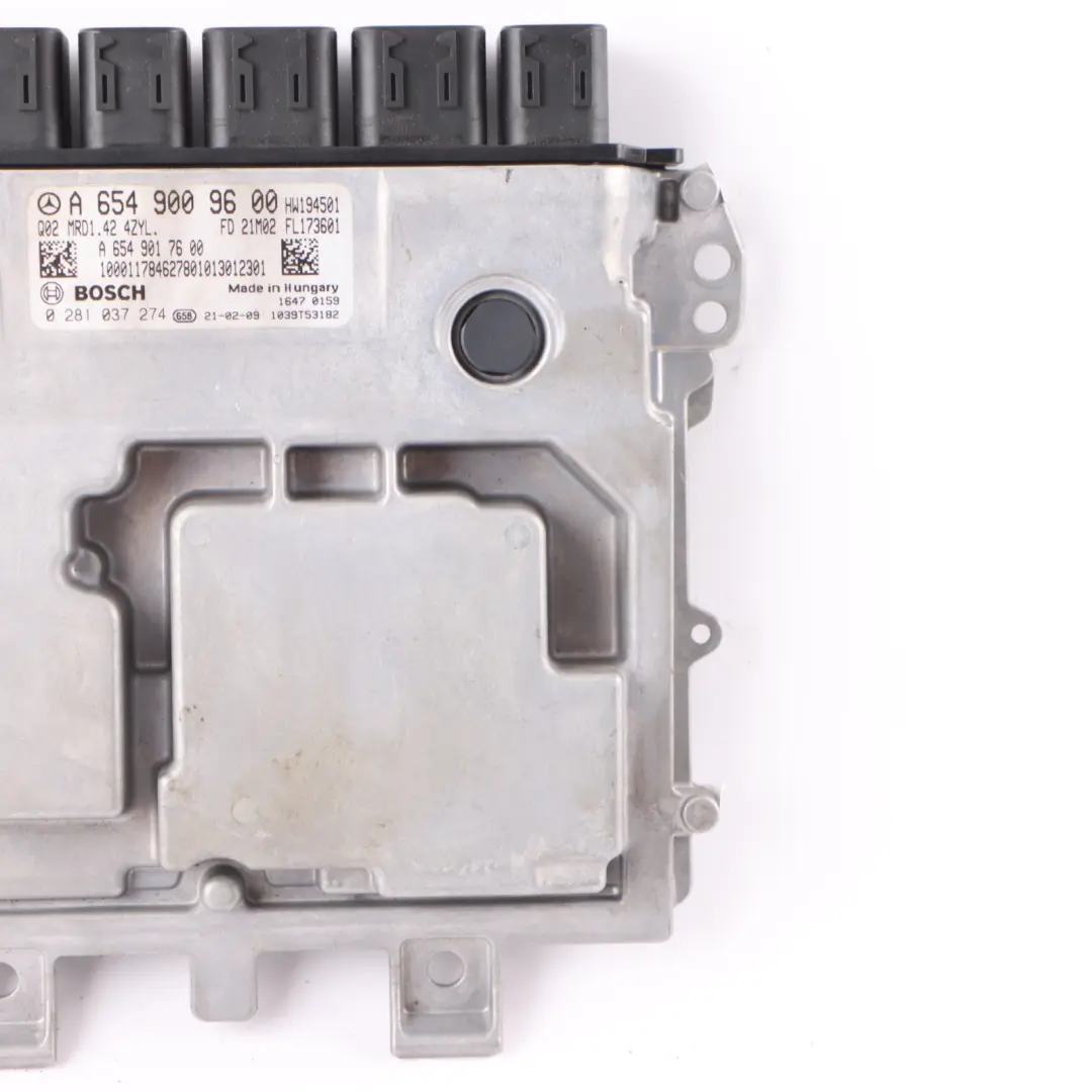 260920 260.920 190HP Engine ECU Automatic to Mercedes W177 W247 220 with Part number A6549009600 Mercedes W177 W247 220 260920 260.920 190HP Engine ECU Automatic - SKU A6549009600 - Part number A6549009600