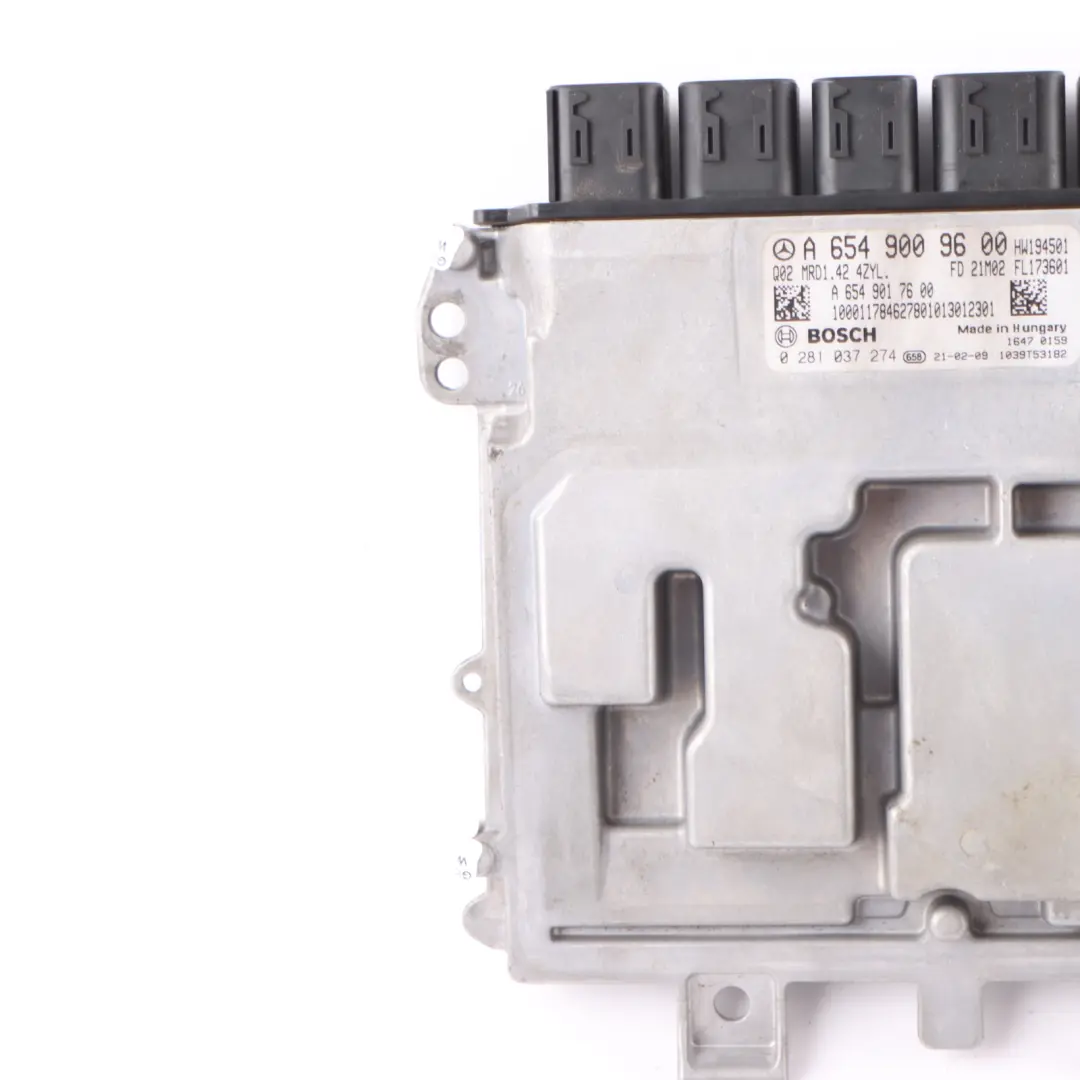 260920 260.920 190HP Engine ECU Automatic to Mercedes W177 W247 220 with Part number A6549009600 Mercedes W177 W247 220 260920 260.920 190HP Engine ECU Automatic - SKU A6549009600 - Part number A6549009600