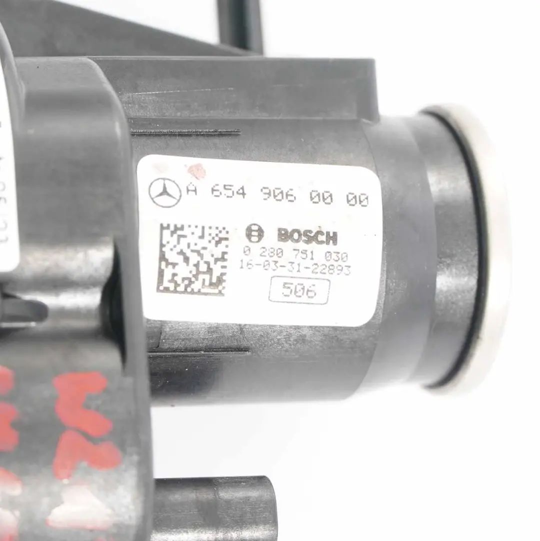 Moteur l'actionneur d'admission collecteur A6549060000 pour Mercedes W213 Diesel à propos du numéro de pièce A6549062500 Mercedes W213 Diesel Moteur l'actionneur d'admission collecteur A6549060000 - SKU A6549062500 - Numéro de pièce A6549062500