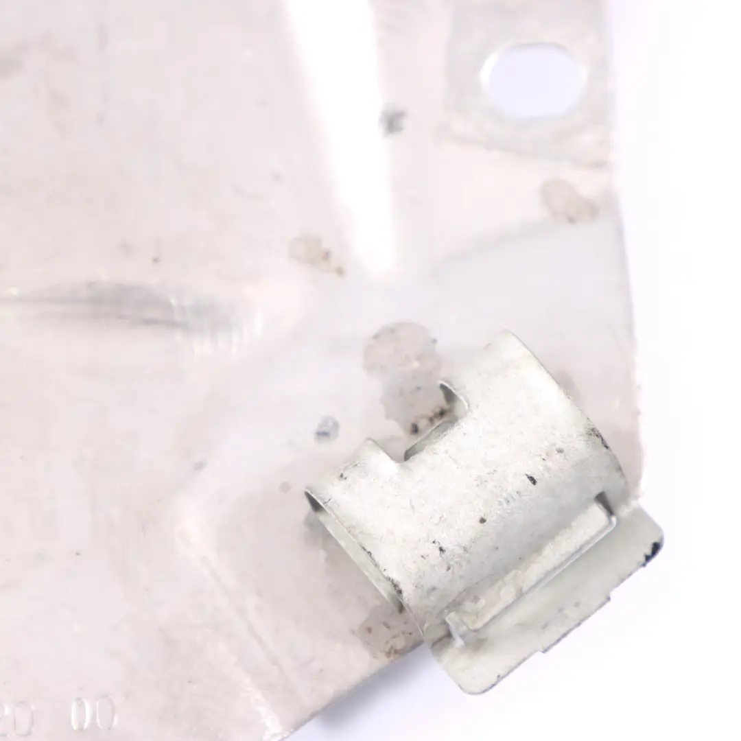 térmico Mercedes X164 Diesel Catalizador de escape Tapa para Escudo con número de pieza A6561422000 Escudo térmico Mercedes X164 Diesel Catalizador de escape Tapa - SKU A6561422000 - Número de pieza A6561422000