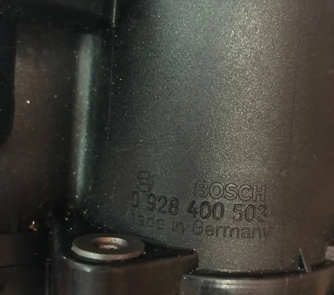 Mercedes W168 OM668 Diesel Öl abscheider Entlüfter - SKU A6680100062 - Teilenummer A6680100062