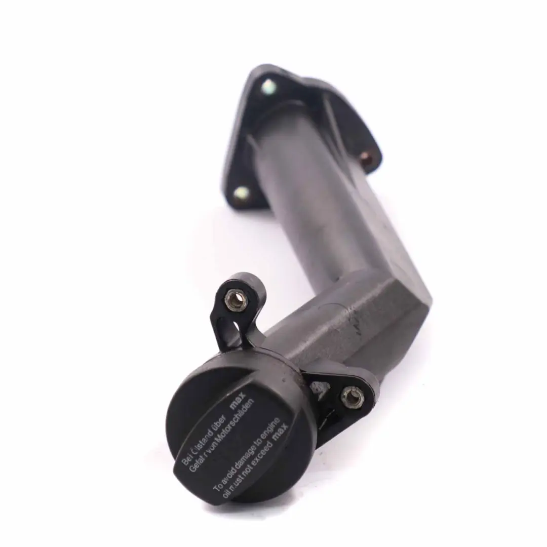 Collo Riempimento Olio Mercedes W168 Diesel Testa Copertura Tubo per con numero di parte A6680160029 Collo Riempimento Olio Mercedes W168 Diesel Testa Copertura Tubo - SKU A6680160029 - Numero di parte A6680160029
