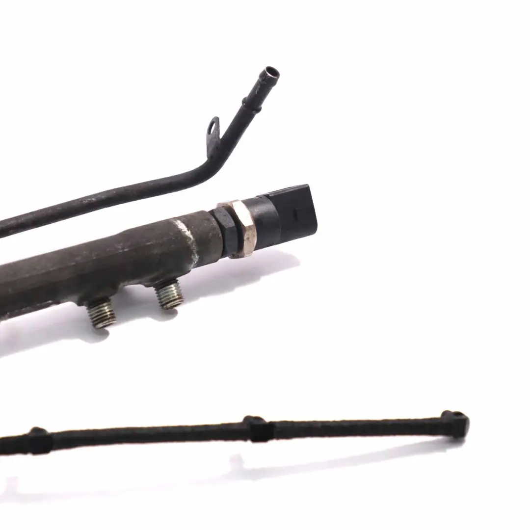 Mercedes W168 OM668 668.940 Diesel Kraftstoffeinspritzung Rail Line - SKU A6680700095 - Teilenummer A6680700095