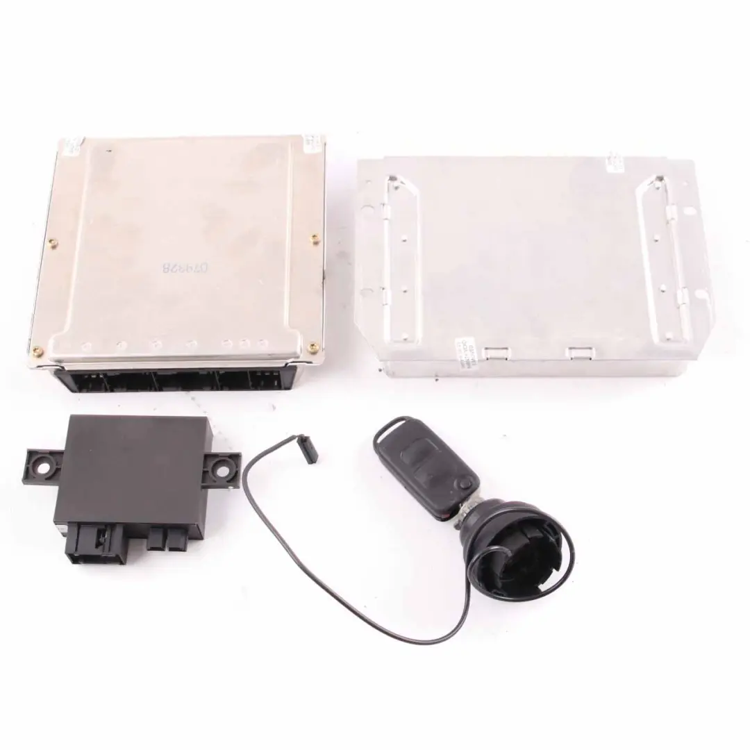 Mercedes W168 A160 102HP Motorsteuerung ECU Kit A0275454132 Schlüssel Automatik - SKU A6681530279-1 - Teilenummer A6681530279