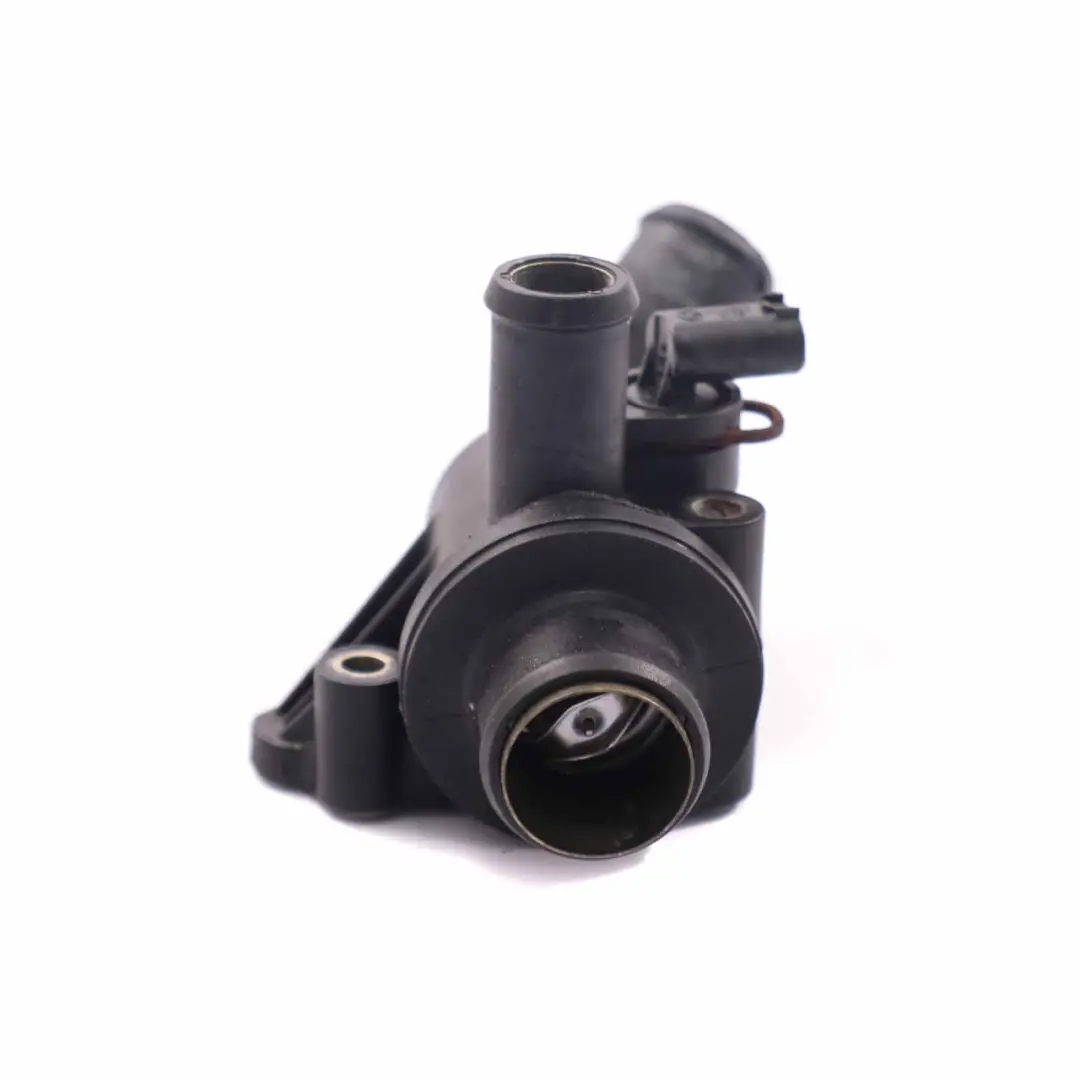 OM668 Diesel Termostato Carcasa Refrigerante para Mercedes W168 con número de pieza A6682030275 Mercedes W168 OM668 Diesel Termostato Carcasa Refrigerante - SKU A6682030275 - Número de pieza A6682030275