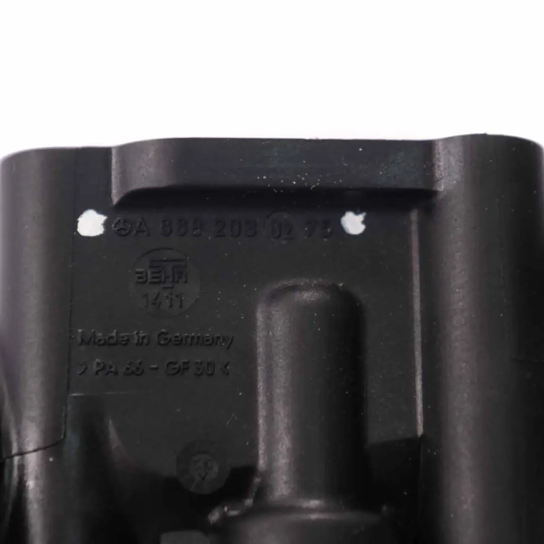 Mercedes W168 OM668 Diesel Thermostat Coolant Housing - SKU A6682030275 - Part number A6682030275