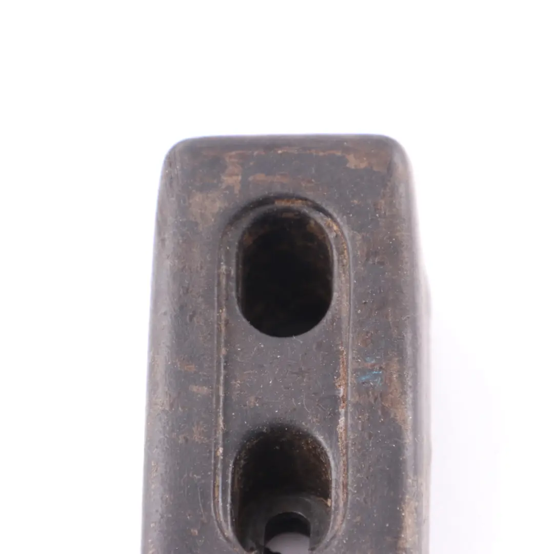 Türstopper Gummi Schiebetür Seite Links Rechts A9067330672 für Mercedes W906 mit Teilenummer A6907600029 Mercedes W906 Türstopper Gummi Schiebetür Seite Links Rechts A9067330672 - SKU A6907600029 - Teilenummer A6907600029