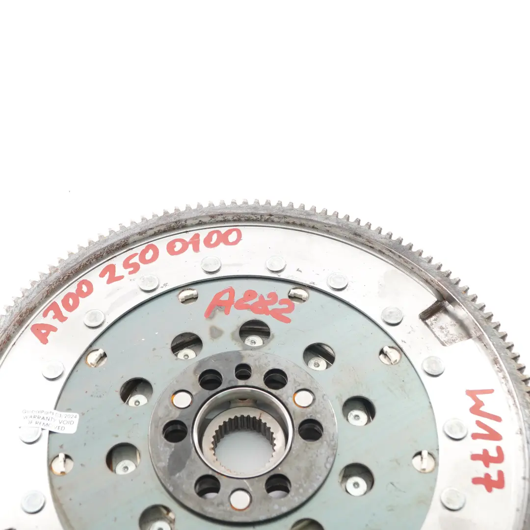 M282 Doble Embrague Volante de Doble Masa para Volante Mercedes W177 con número de pieza A7002500100 Volante Mercedes W177 M282 Doble Embrague Volante de Doble Masa - SKU A7002500100 - Número de pieza A7002500100