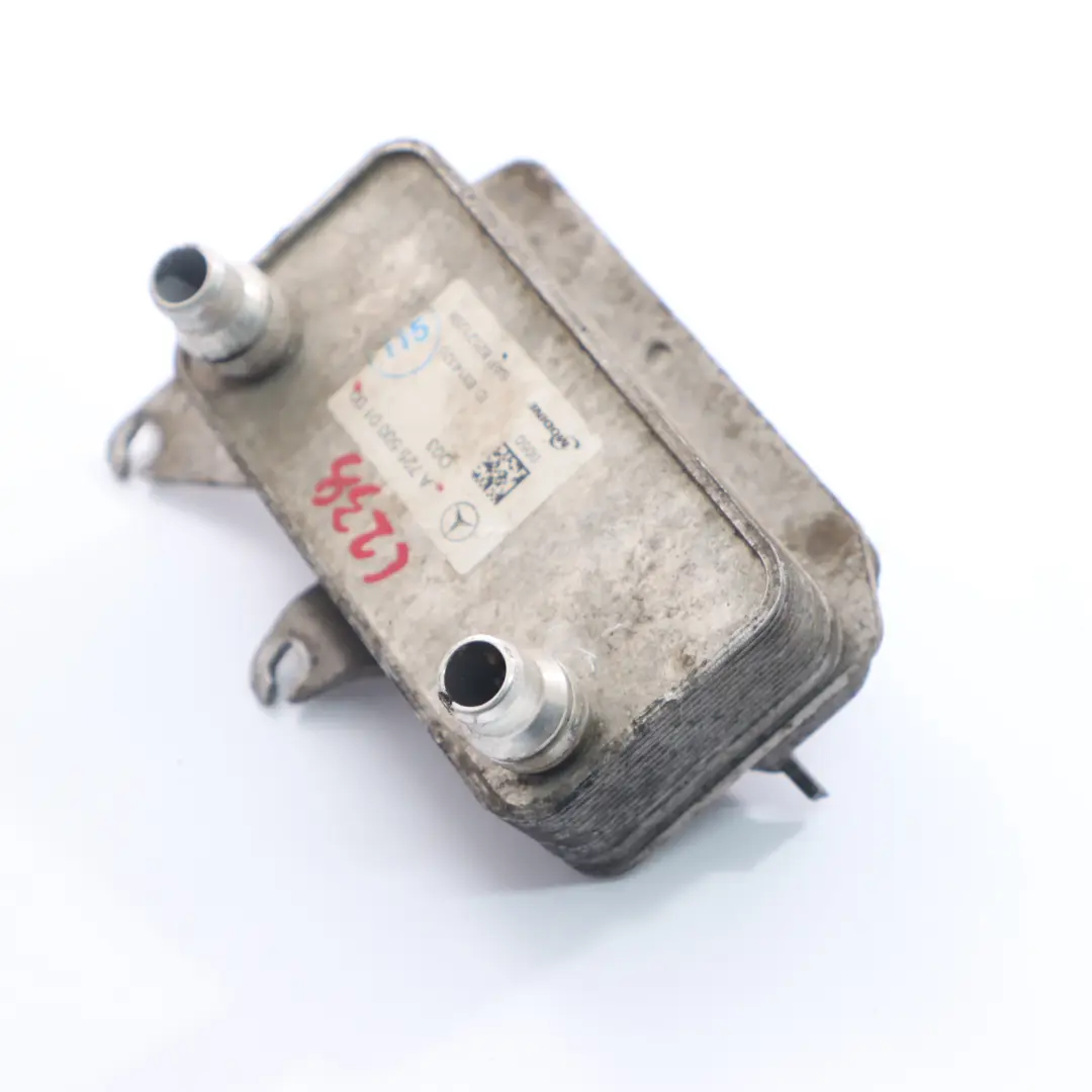Enfriador aceite Mercedes C238 M256 Enfriador aceite la caja cambios automática para con número de pieza A7255000100 Enfriador aceite Mercedes C238 M256 Enfriador aceite la caja cambios automática - SKU A7255000100 - Número de pieza A7255000100