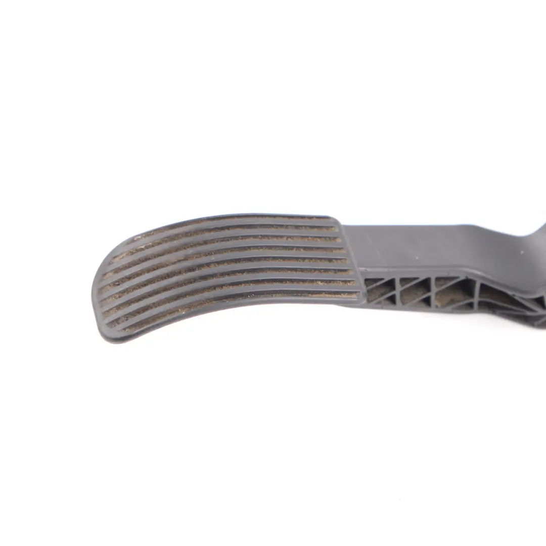 W901 W903 Accelerator Throttle Pedal to Mercedes Sprinter with Part number A9013000404 Mercedes Sprinter W901 W903 Accelerator Throttle Pedal - SKU A9013000404 - Part number A9013000404