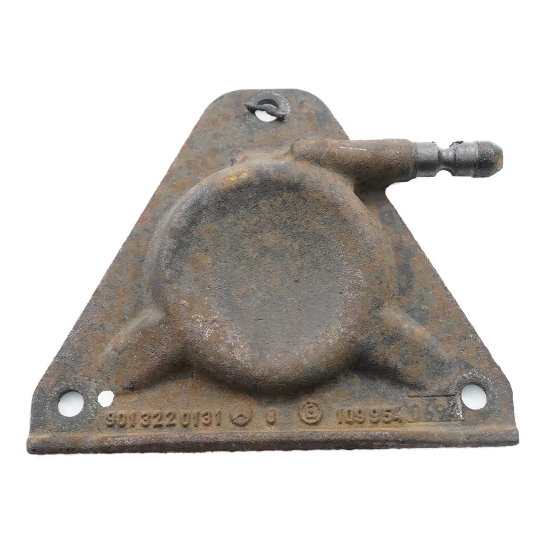 W903 Amortiguador delantero izquierdo del soporte puntal para Mercedes con número de pieza A9013220131 Mercedes W903 Amortiguador delantero izquierdo del soporte puntal - SKU A9013220131 - Número de pieza A9013220131