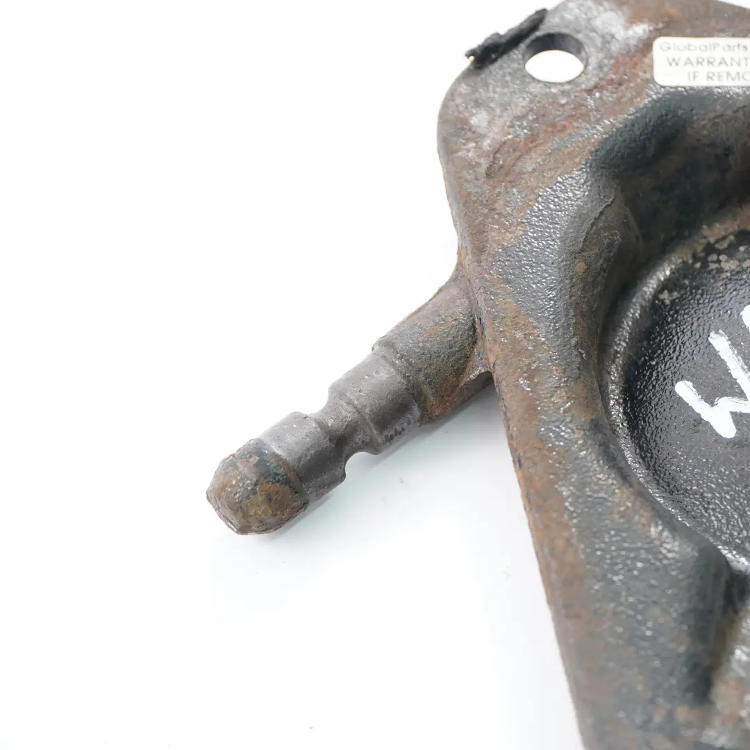 W903 Staffa del puntone anteriore sinistro Ammortizzatore per Mercedes con numero di parte A9013220131 Mercedes W903 Staffa del puntone anteriore sinistro Ammortizzatore - SKU A9013220131 - Numero di parte A9013220131