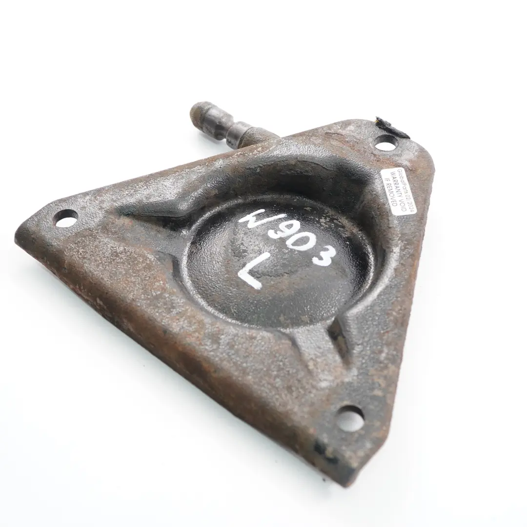 W903 Staffa del puntone anteriore sinistro Ammortizzatore per Mercedes con numero di parte A9013220131 Mercedes W903 Staffa del puntone anteriore sinistro Ammortizzatore - SKU A9013220131 - Numero di parte A9013220131