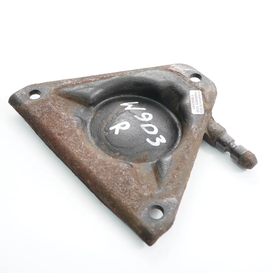 W903 Staffa del puntone anteriore destro Ammortizzatore per Mercedes con numero di parte A9013220231 Mercedes W903 Staffa del puntone anteriore destro Ammortizzatore - SKU A9013220231 - Numero di parte A9013220231