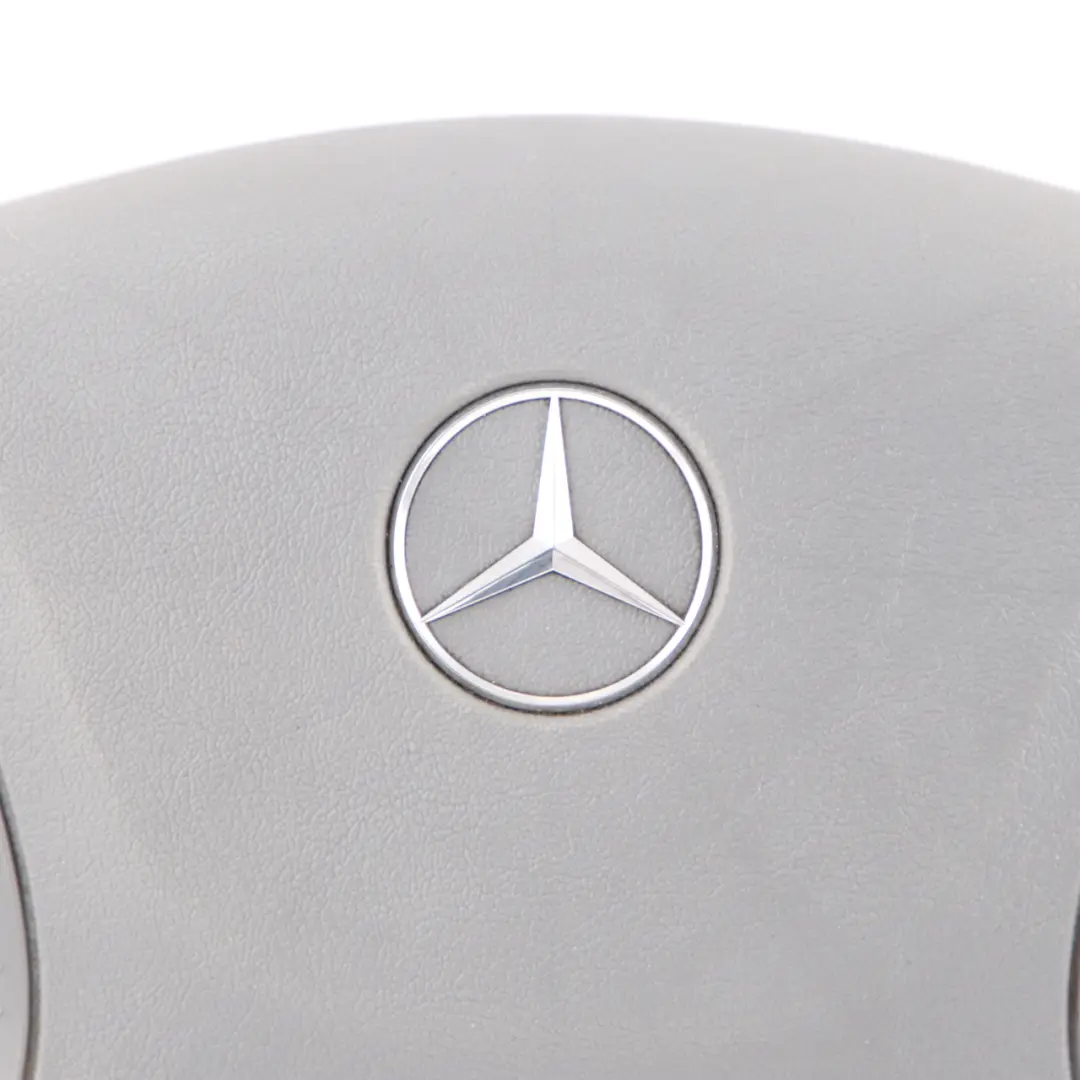 Garniture De Volant Mercedes W901 W903 Housse De Volant Gris  - SKU A9014640131 - Numéro de pièce A9014640131