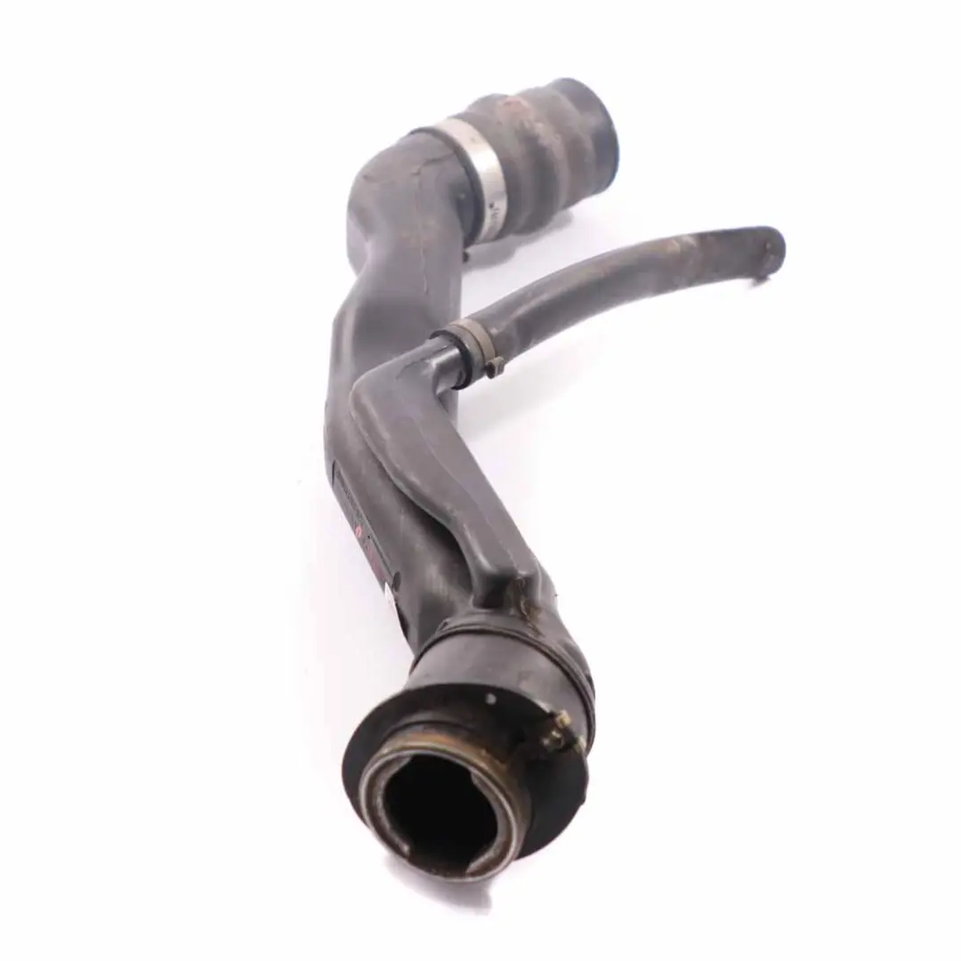 W901 Diesel serbatoio carburante collo del tubo per Mercedes Sprinter con numero di parte A9014700420 Mercedes Sprinter W901 Diesel serbatoio carburante collo del tubo - SKU A9014700420 - Numero di parte A9014700420