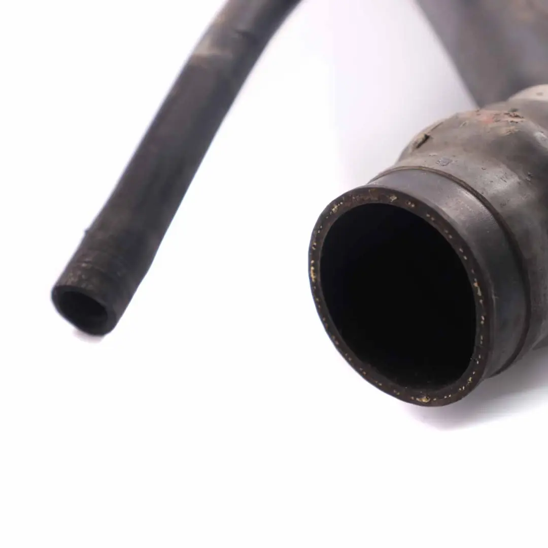 W901 Diesel Fuel Tank Filler Neck Pipe Hose Part to Mercedes Sprinter with Part number A9014700420 Mercedes Sprinter W901 Diesel Fuel Tank Filler Neck Pipe Hose Part - SKU A9014700420 - Part number A9014700420