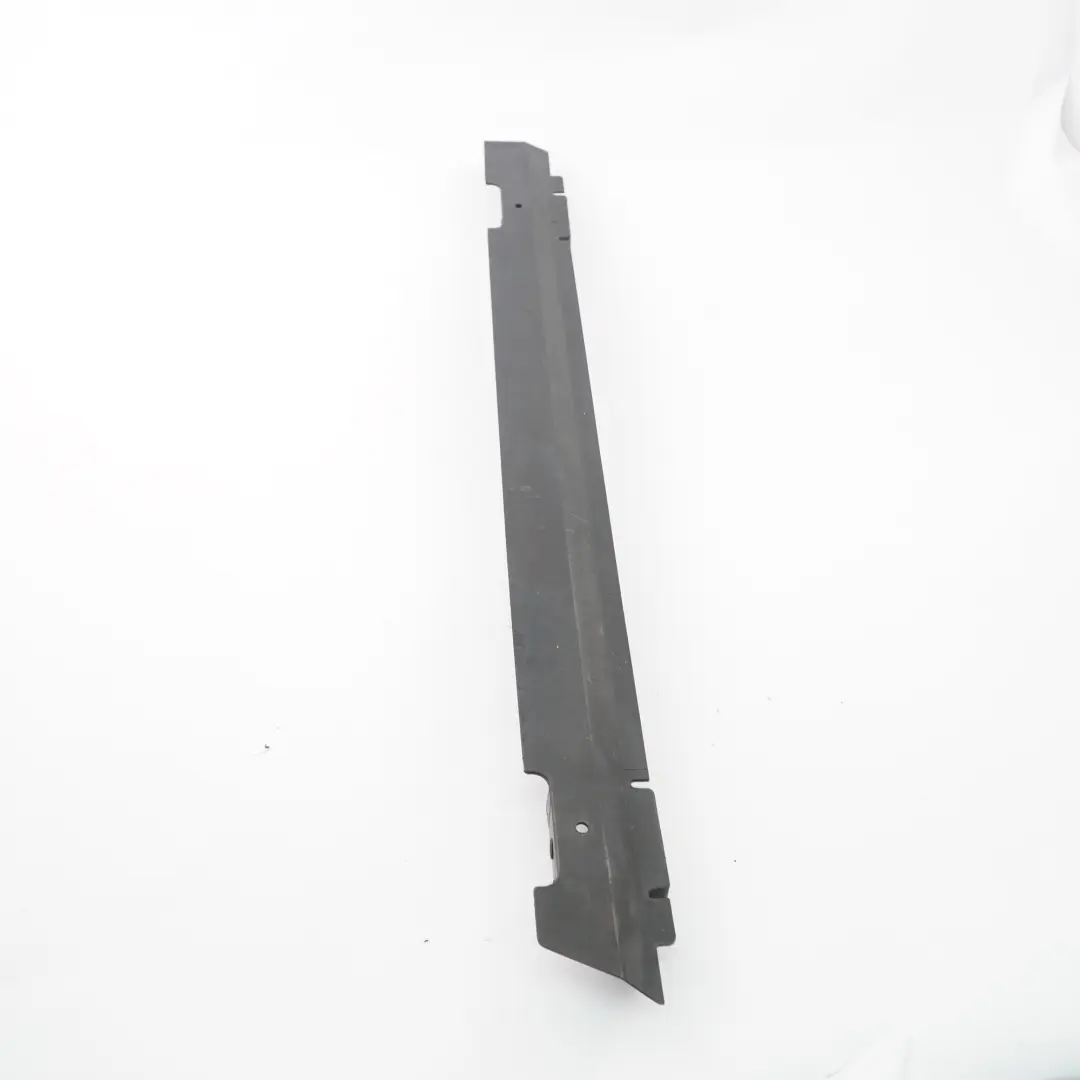 W901 Radiateur Support Couvercle Panneau Garniture Mercedes Sprinter - SKU A9015050488 - Numéro de pièce A9015050488